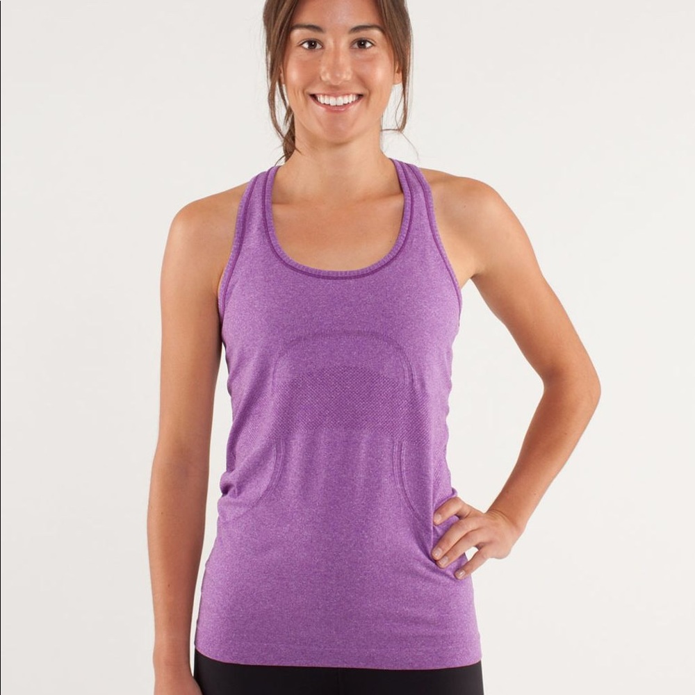 Lululemon Swiftly Tank in Tender Violet Size 4